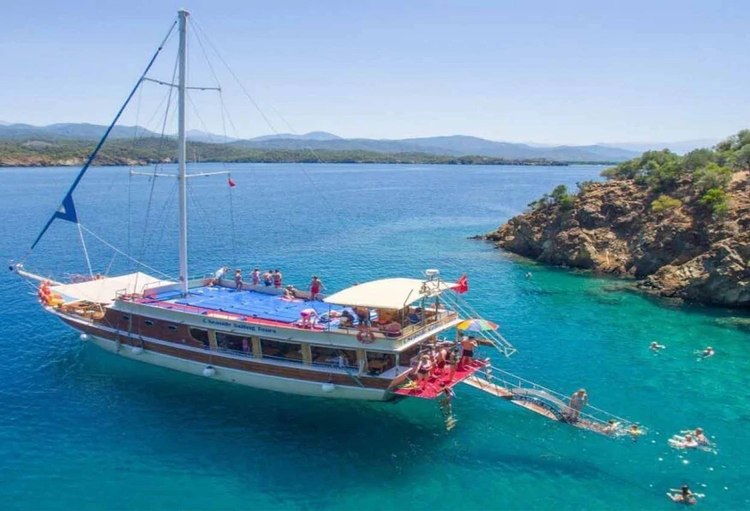 6 Hour All Inclusive Boat Tour through the Bays of Marmaris
