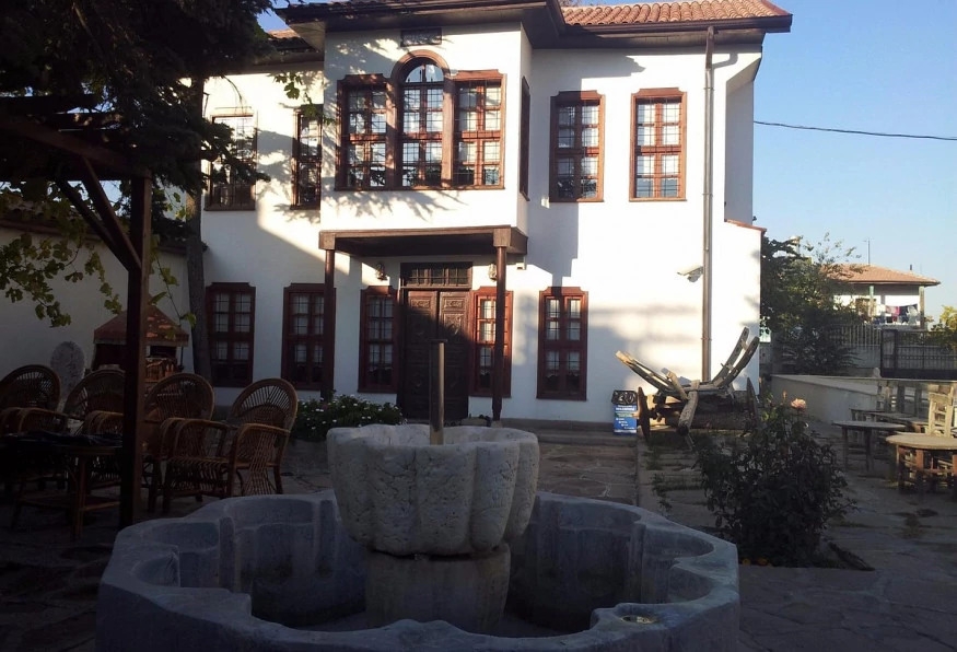 Main Image