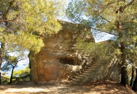 Zeus Altar