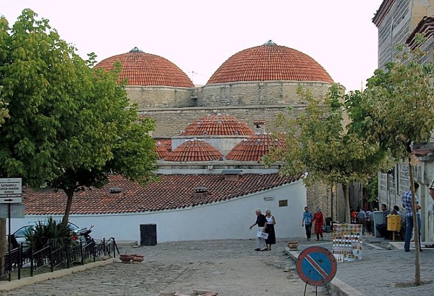Main Image