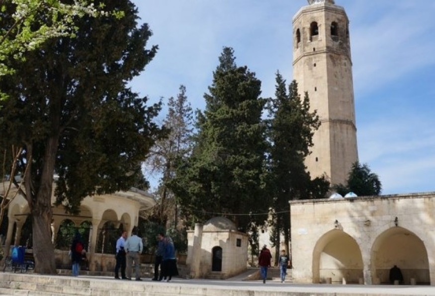 Main Image