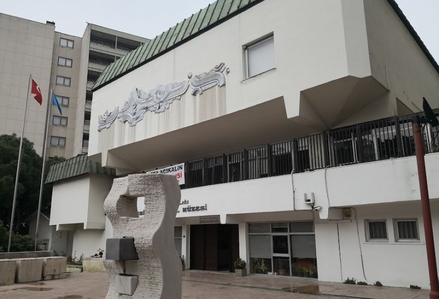 Main Image