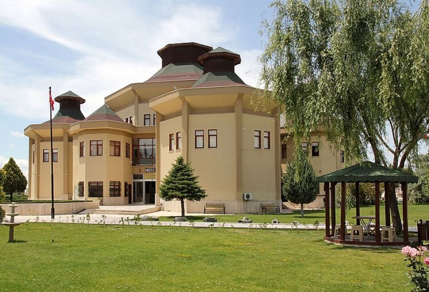 Main Image