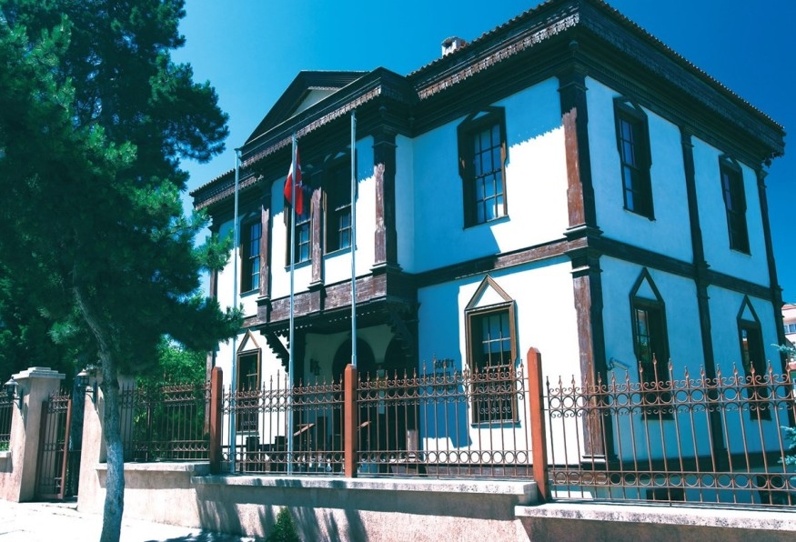 Main Image