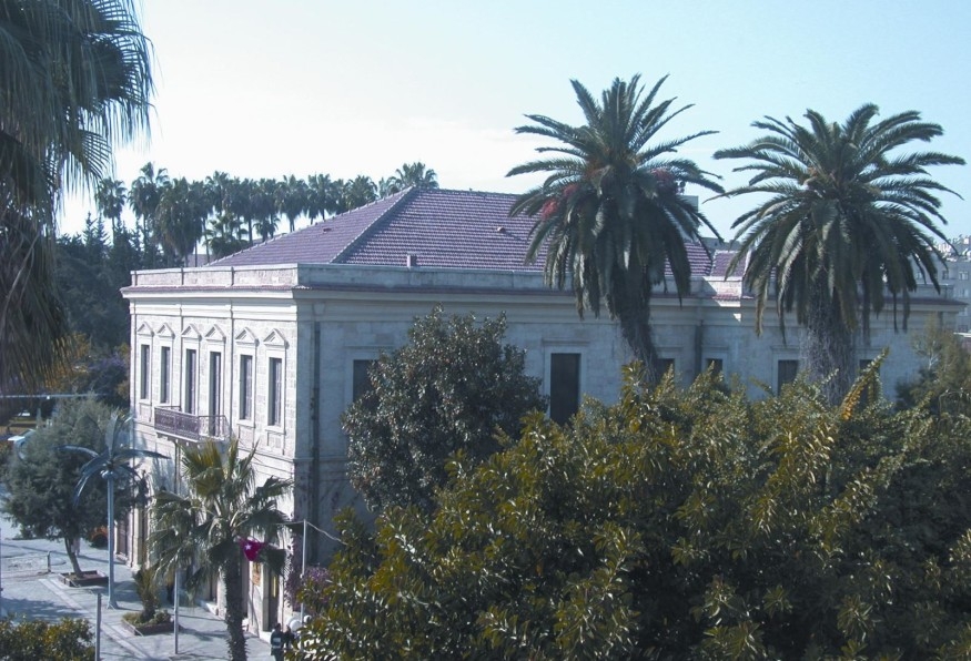 Main Image
