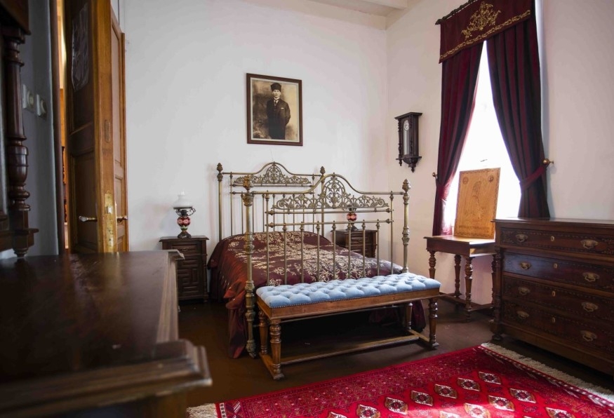 Image 1