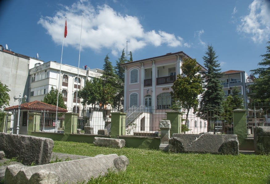 Main Image