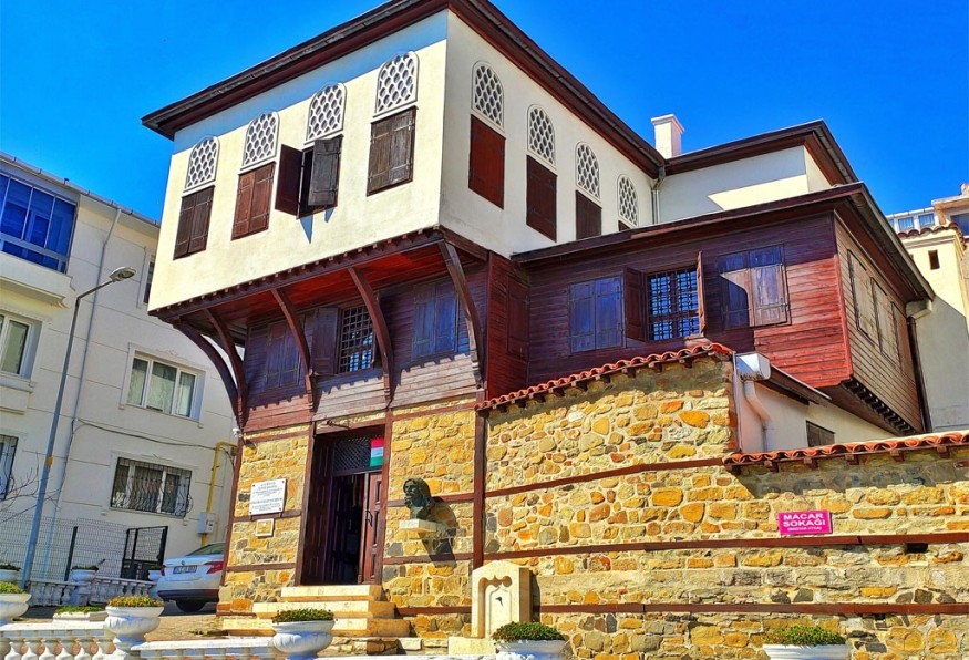 Main Image