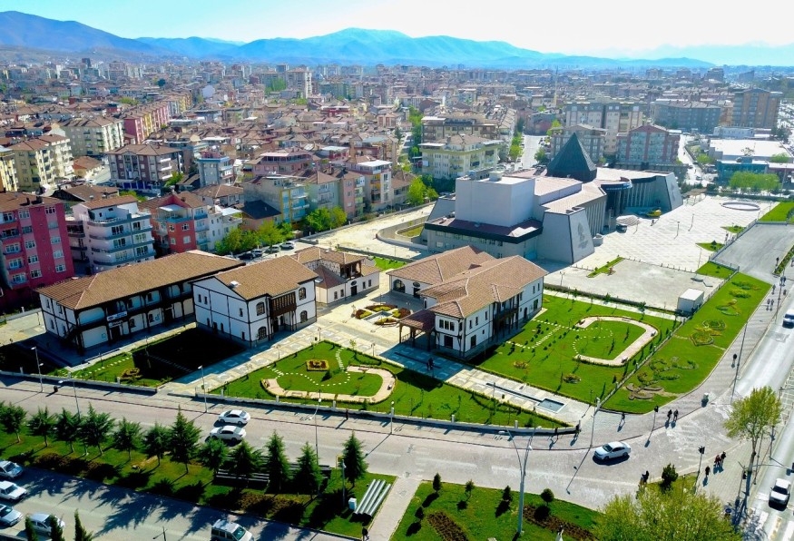 Main Image