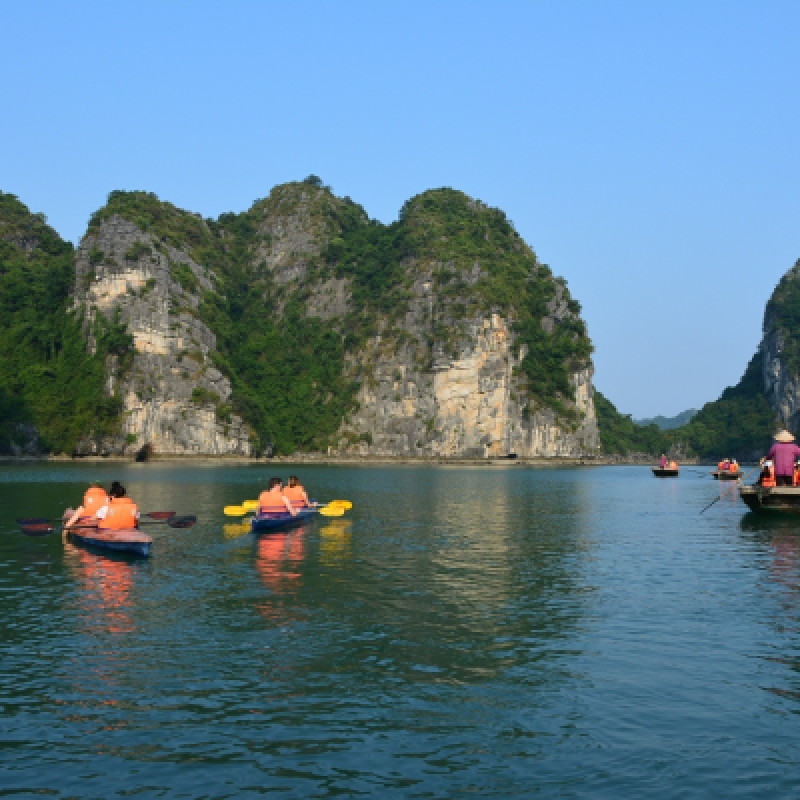 Hanoi - Tamcoc - Halong - Hue - Danang - Hoian - Saigon - Cantho - Phuquoc (15 Days - 14 Nights) 4