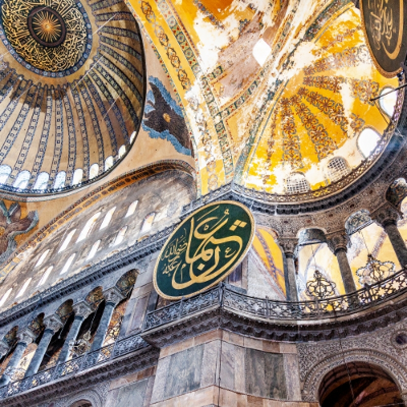 Daily Hagia Sophia Walking Tour in Istanbul – Explore Byzantine History & Architecture 5