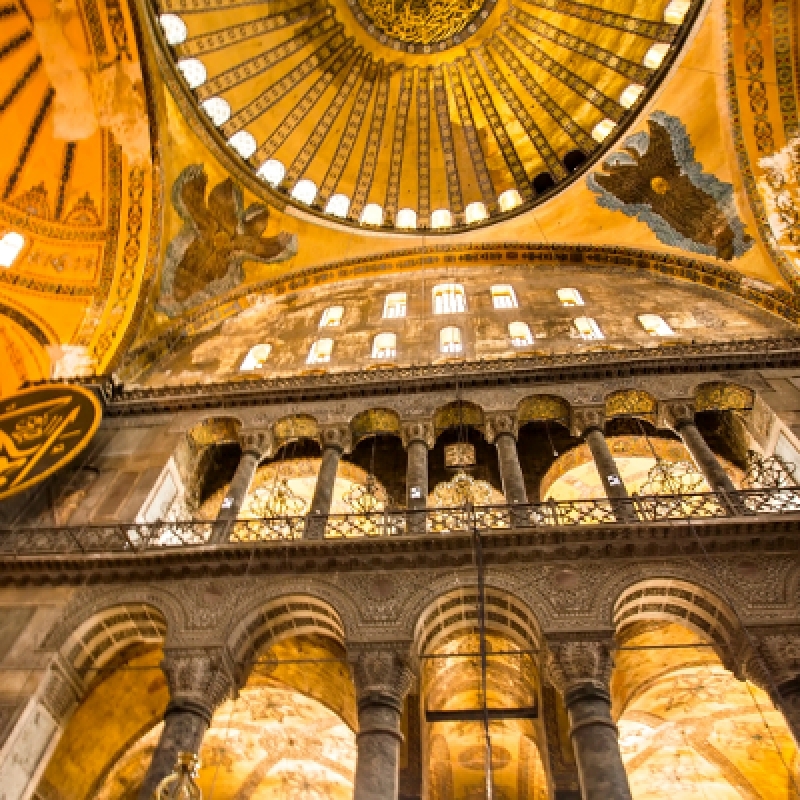 Daily Hagia Sophia Walking Tour in Istanbul – Explore Byzantine History & Architecture 6