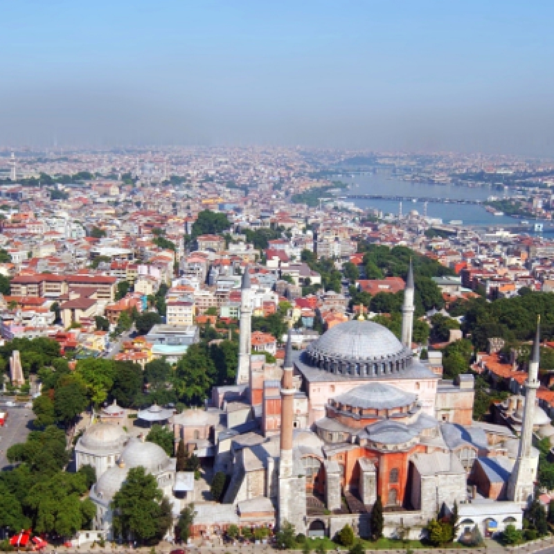 Daily Hagia Sophia Walking Tour in Istanbul – Explore Byzantine History & Architecture 10