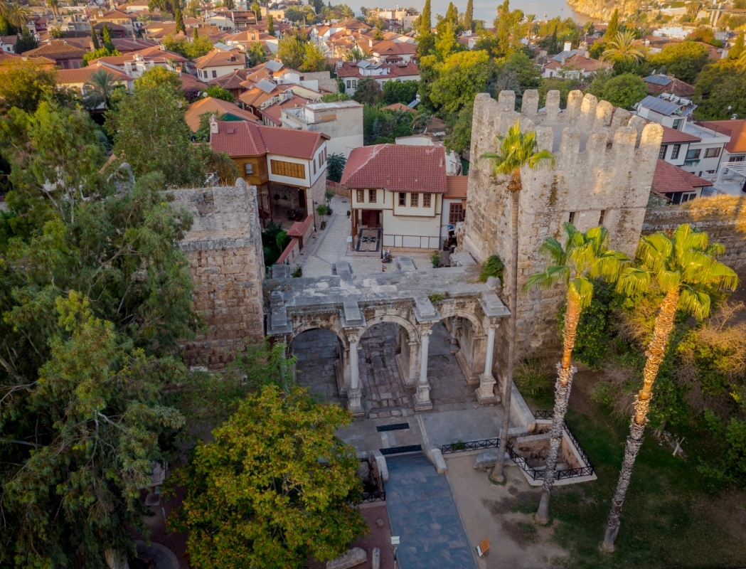 Antalya Old City & Düden Waterfalls Tour from Istanbul – By Plane 2