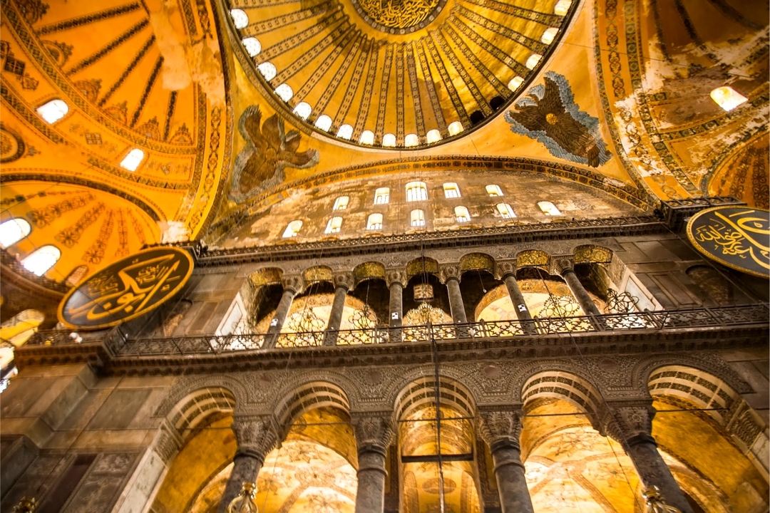 Full-Day Istanbul Tour: Hagia Sophia, Blue Mosque, Topkapi Palace & Bazaar 10