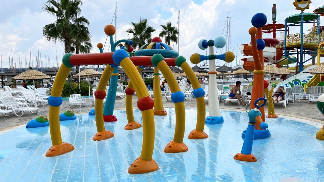 Daily Aquapark Tour Istanbul – Turkey’s Largest Waterpark Adventure 9