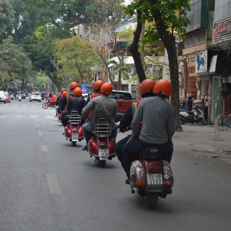 Hanoi Insight Morning Half Day Vespa Tour  2