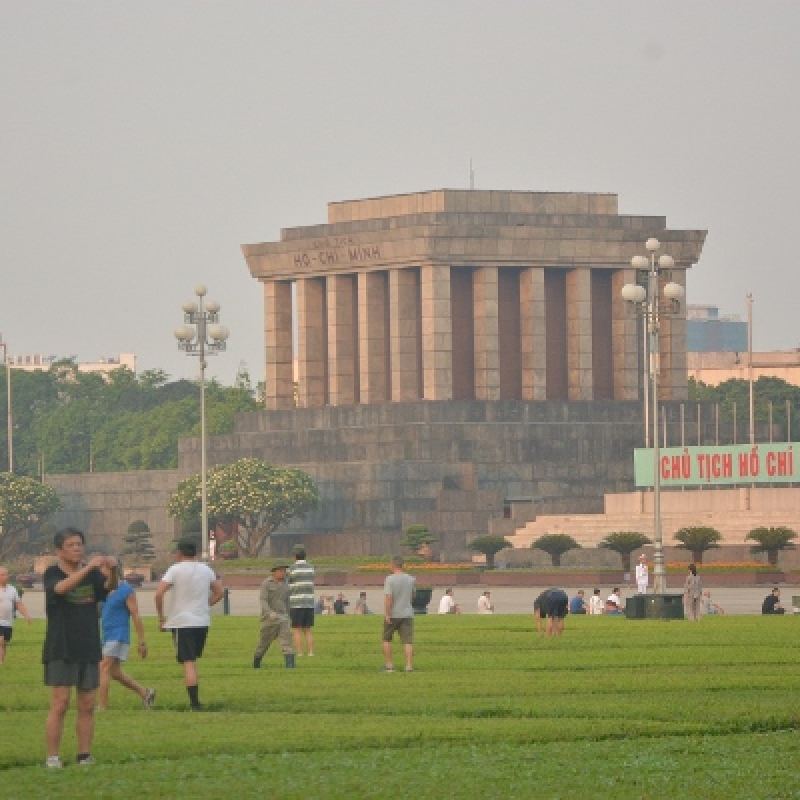 SUNSET HANOI CITY BICYCLE TOUR 7