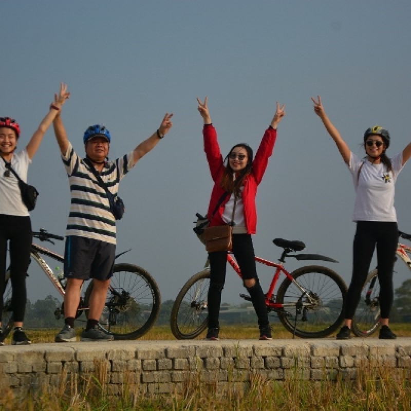 Hanoi Countryside and Co Loa Ancient Citadel Full Day Bicycle Tour 5