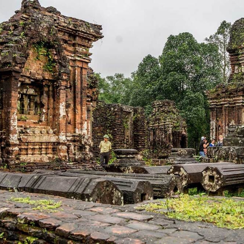 My Son Sanctuary Thu Bon River Boat Trip Cultural Group Tour from Hoi An 7