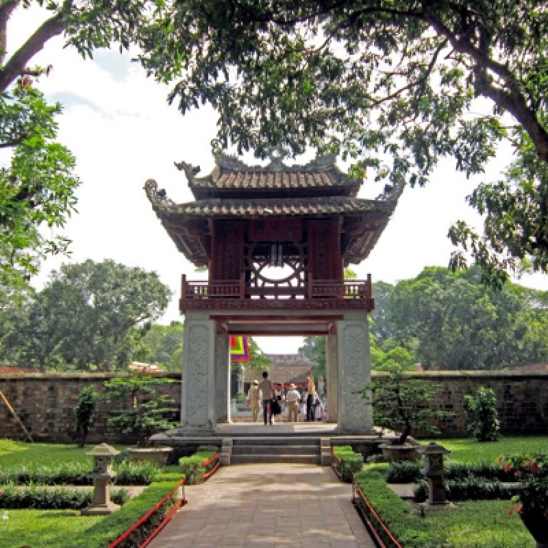 Hanoi Cultural Historical Highlights Small Group Full-Day Tour 7