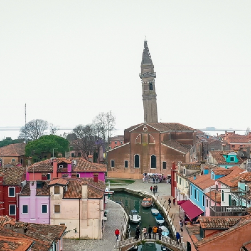 Venice: Murano and Burano Boat Tour with Glass Factory Visit - from Train Station(KFC) 6