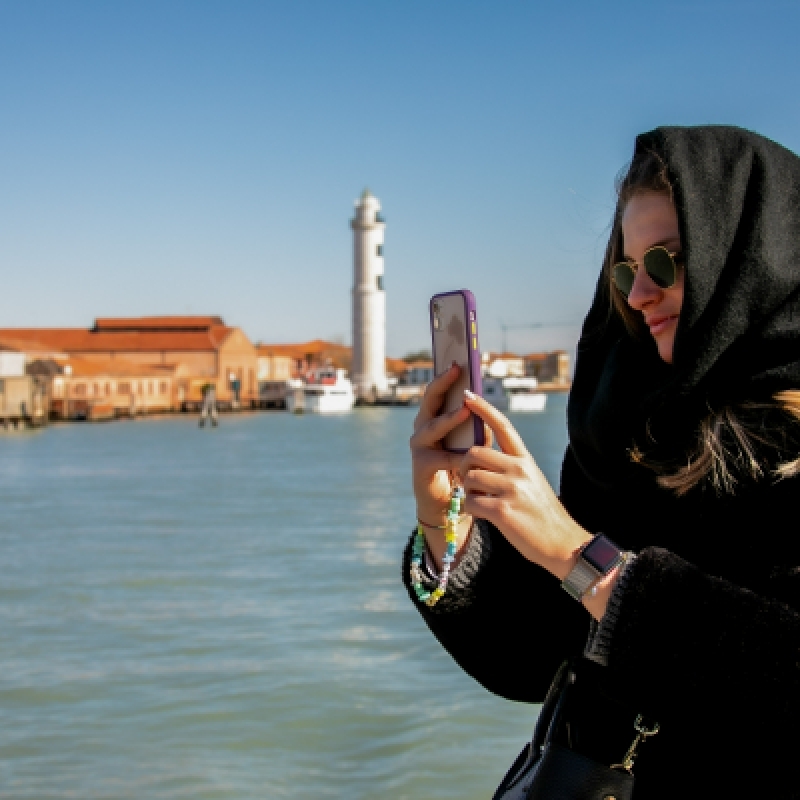 Venice: Murano And Burano Boat Tour With Glass Factory Visit - Afternoon Tour From San Marco 5