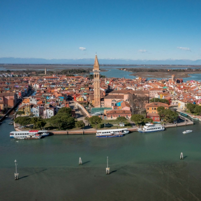 Venice: Murano And Burano Boat Tour With Glass Factory Visit - Afternoon Tour From San Marco 6