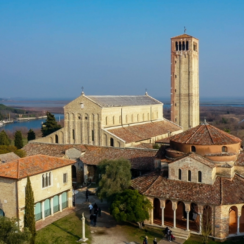 Venice: Murano - Burano - Torcello, boat excursion with glass factory visit - from KFC(Train Station) 8