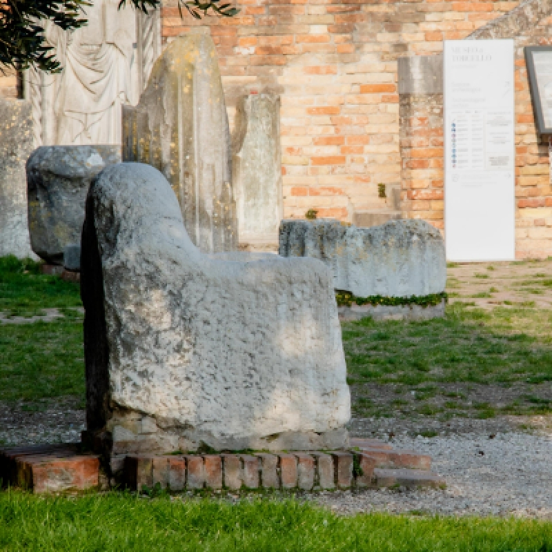 Venice: Murano - Burano - Torcello, boat excursion with glass factory visit - from KFC(Train Station) 9