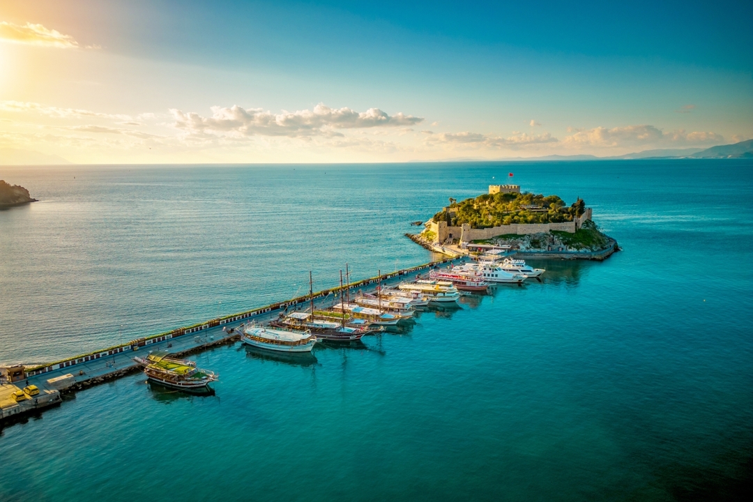 Daily Kusadasi Boat Cruise from Izmir | Relaxing Bays & Swimming Tour with Lunch 10