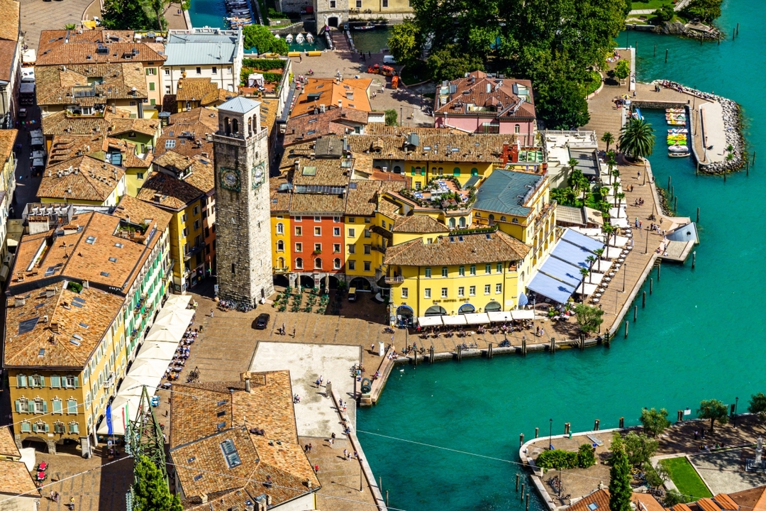 The jewels of the North Italy 3 Days Tour from Milan 8