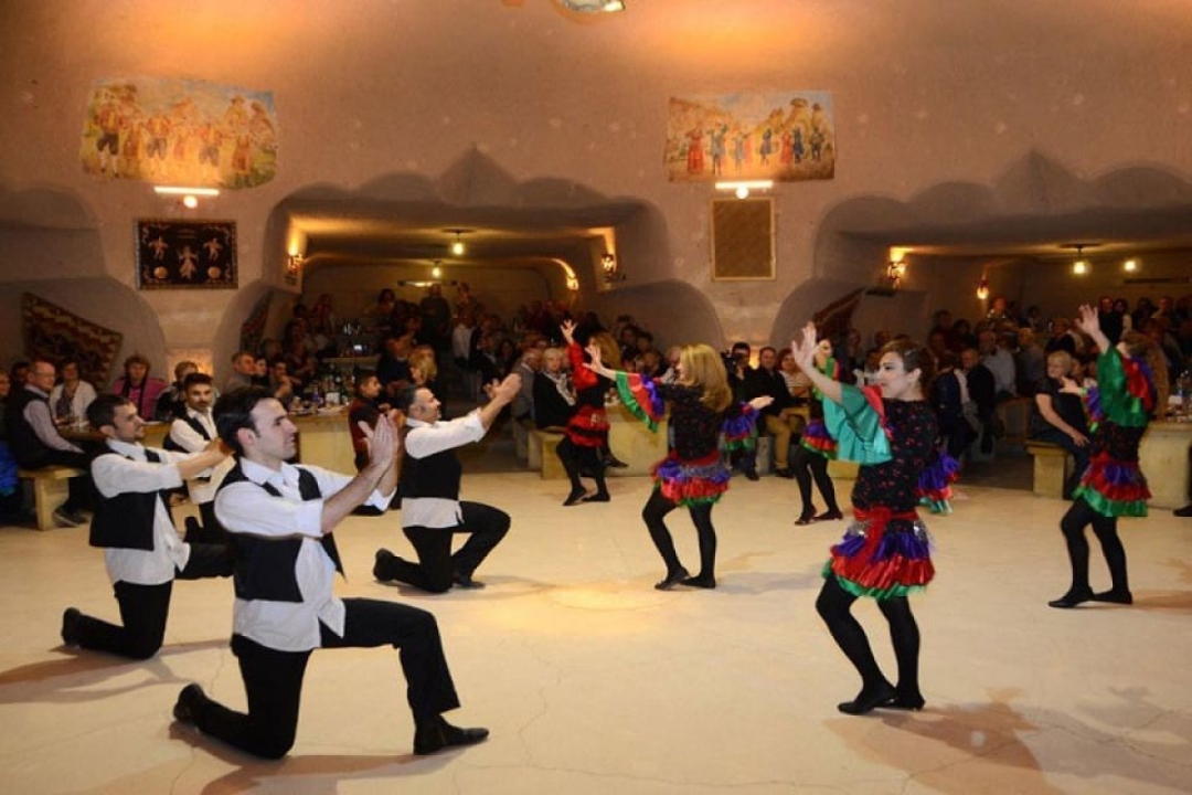 Cappadocia Two Hours Turkish Night Show 5