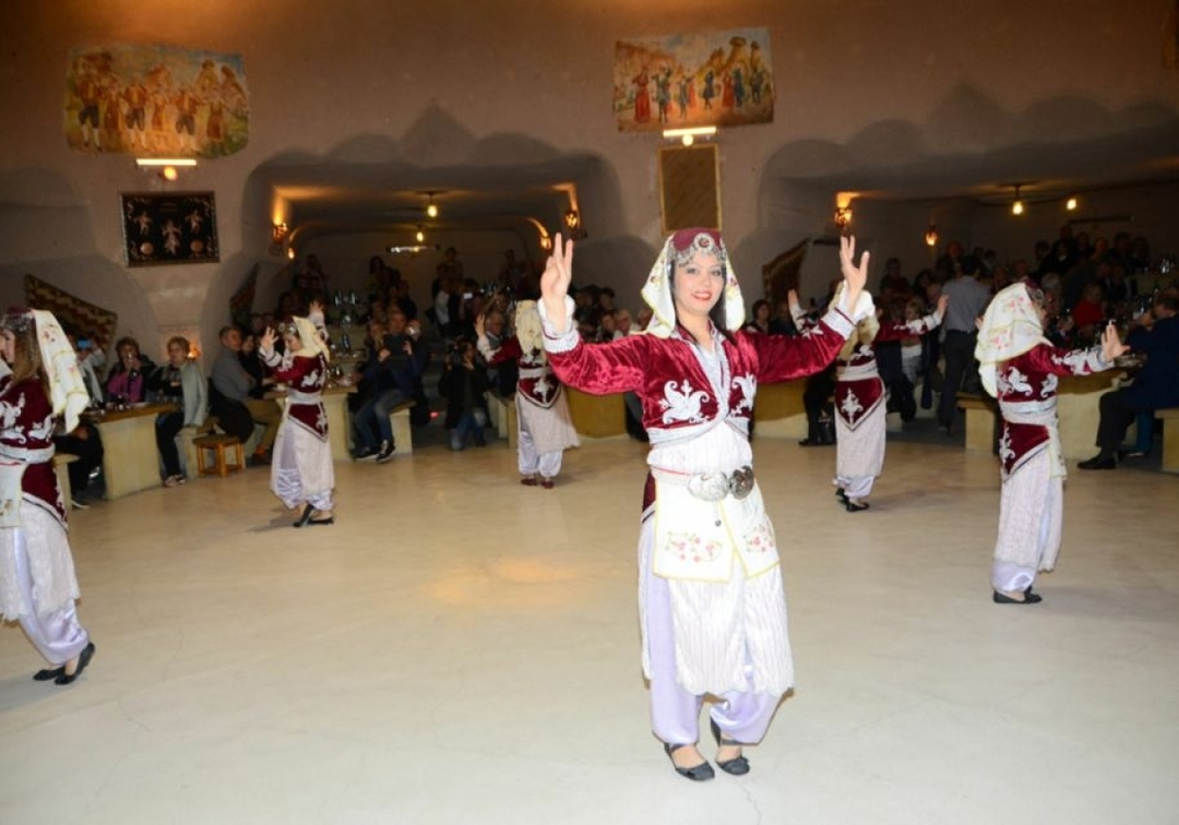 Cappadocia Two Hours Turkish Night Show 6