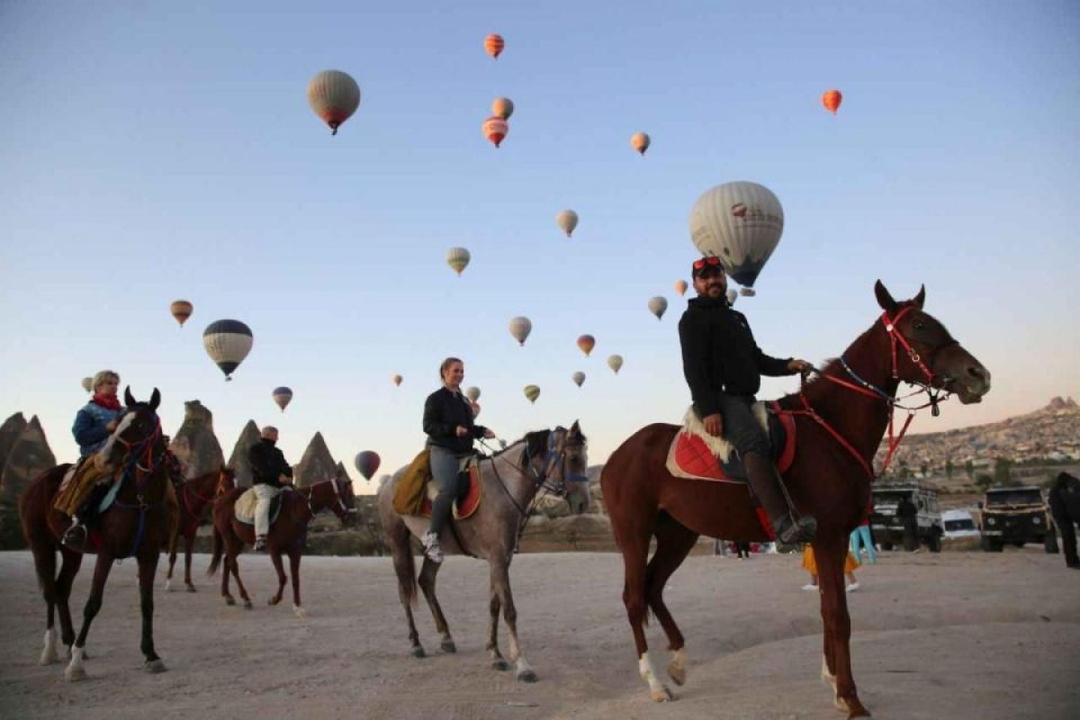 Cappadocia Horseback Riding with Sunrise Or Sunset Option 1