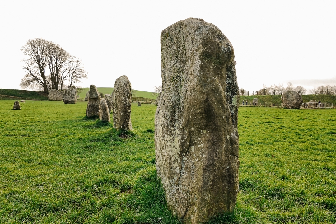 Stone Circles of Avebury and Stonehenge from London 2