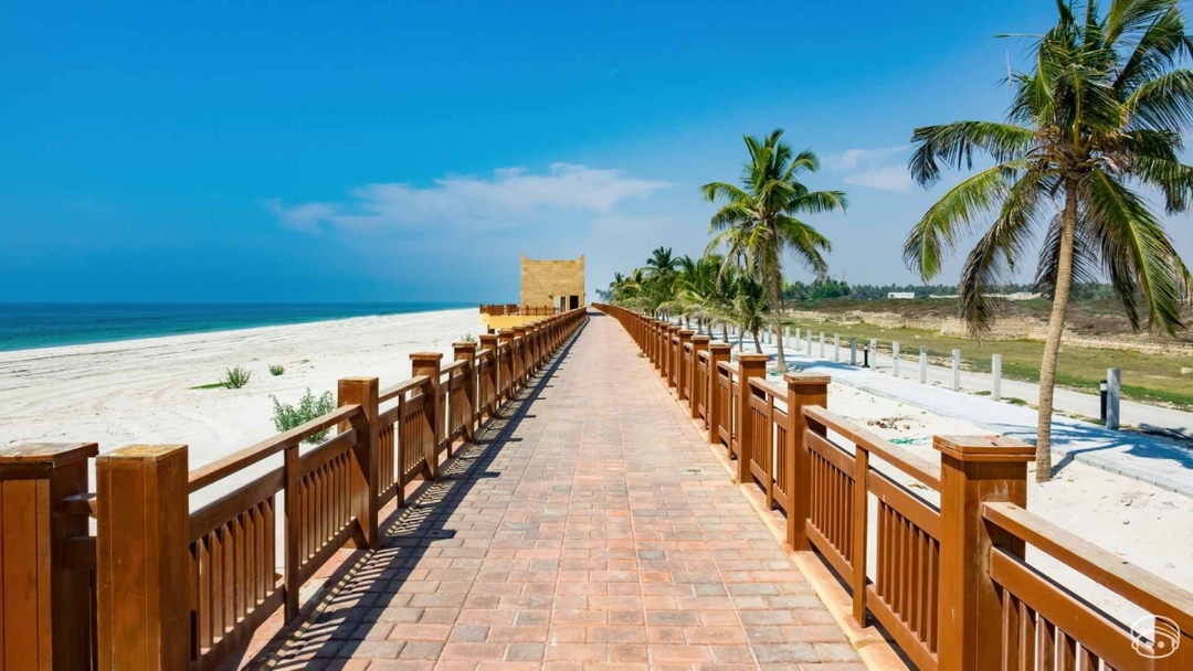 Sightseeing East Salalah Tour 3