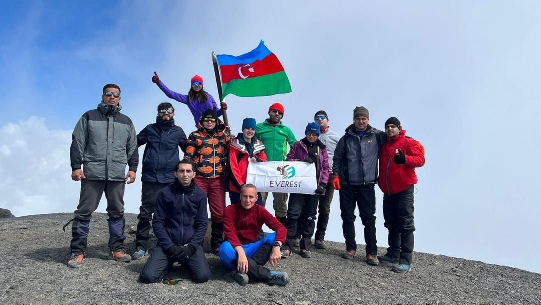 Bazarduzu Peak Hiking Adventure Tour (2 days, 1 night). 6