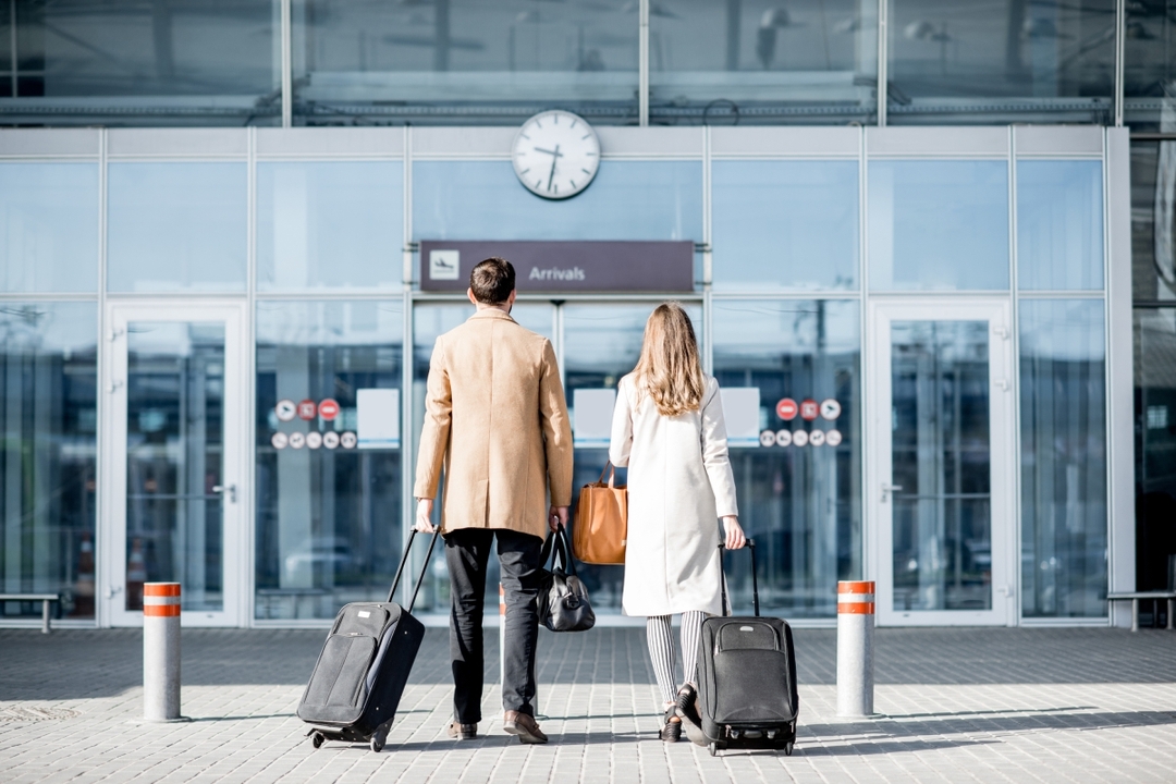 Private Airport  From Izmir Airport to from Kusadası Transfer 3
