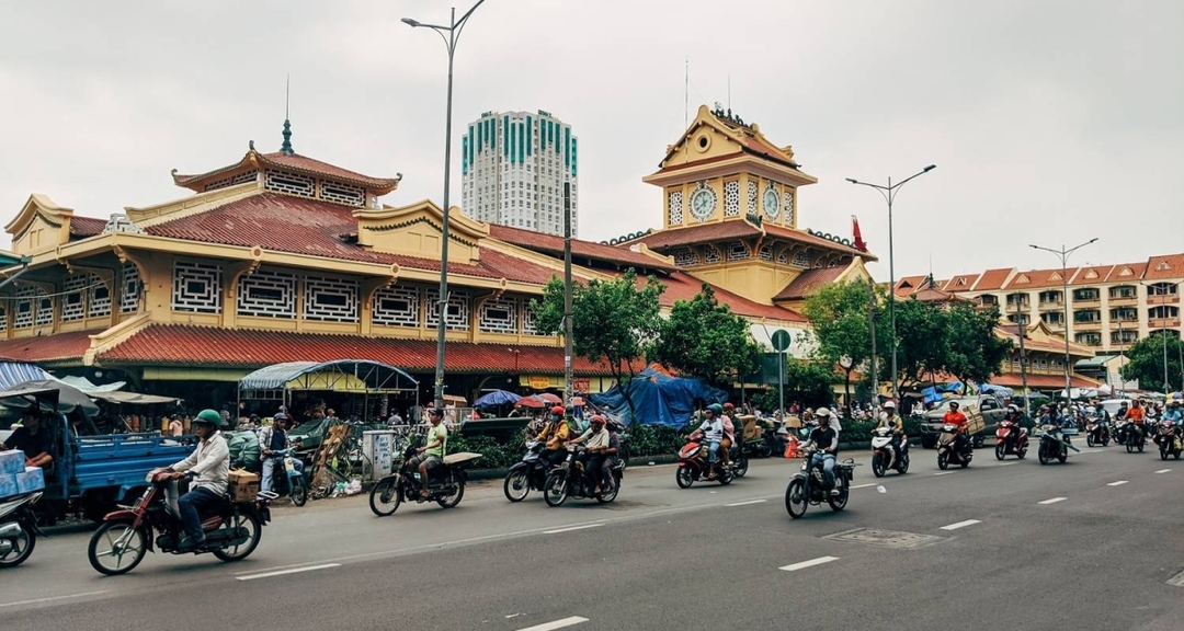 Vietnam Cultural Mosaic 8 Days Ho Chi Minh, Da Nang, Hoi An, Hanoi, Halong bay 4