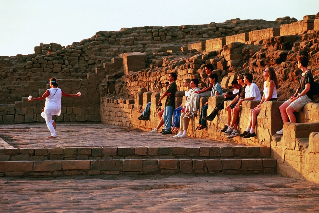 Lima: Pre-Inca Temple of Pachacamac 1