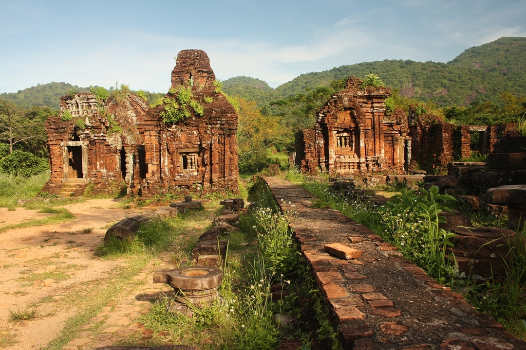 CHAM CULTURE TRACES – MY SON 1