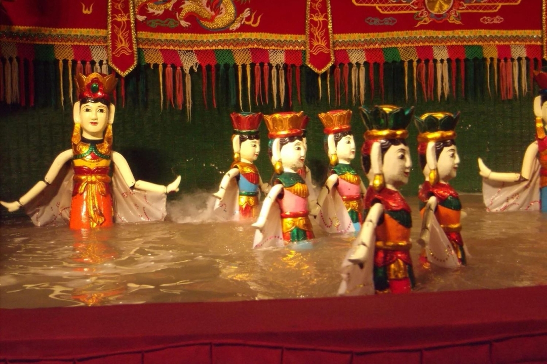 HANOI EVENING TOUR WITH CYCLO & WATER PUPPET SHOW 1