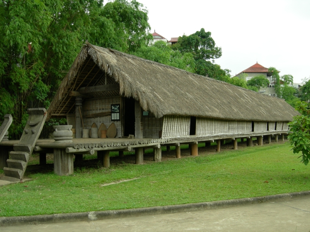 HANOI HALF-DAY GROUP TOUR WITH LUNCH 3
