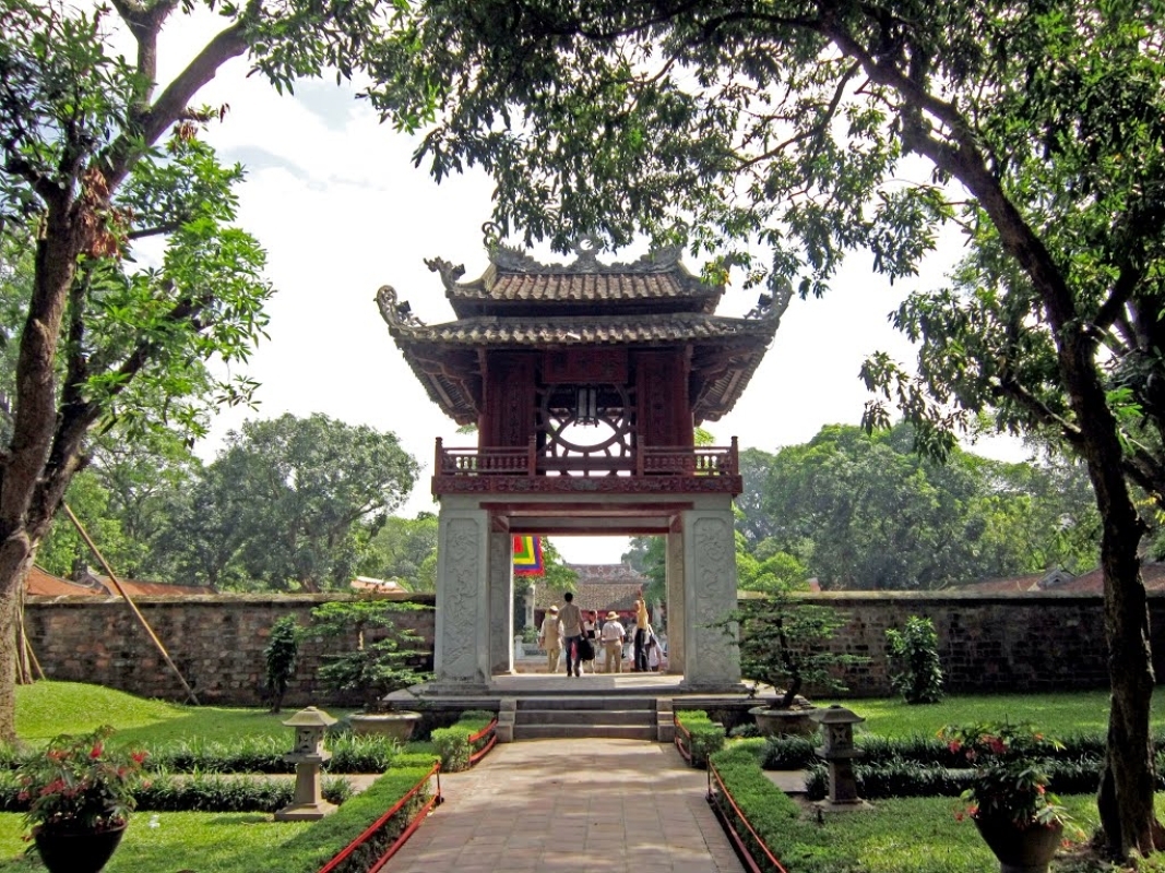 HANOI HALF-DAY GROUP TOUR WITH LUNCH 6