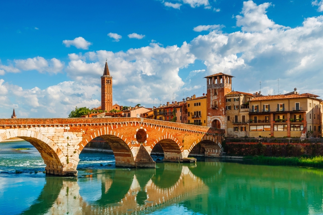 Verona Self Guided Walking Tour with an APP 9