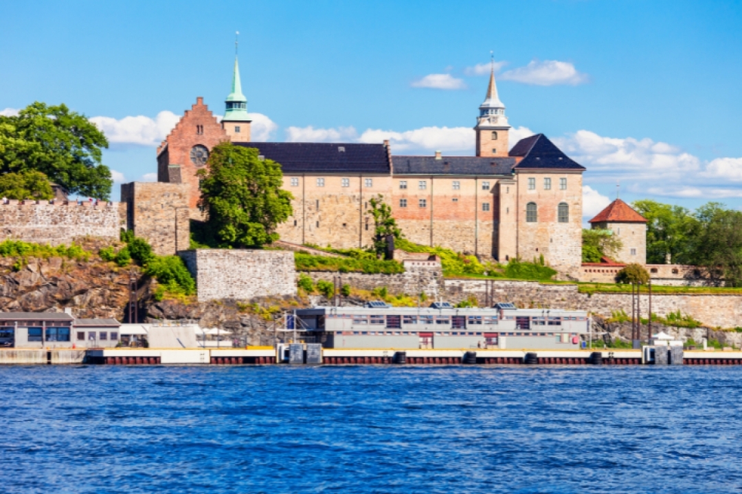 Oslo Self Guided Walking Tour with an APP 4