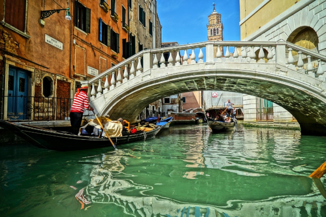 Venice Self Guided Walking Tour with an APP 4