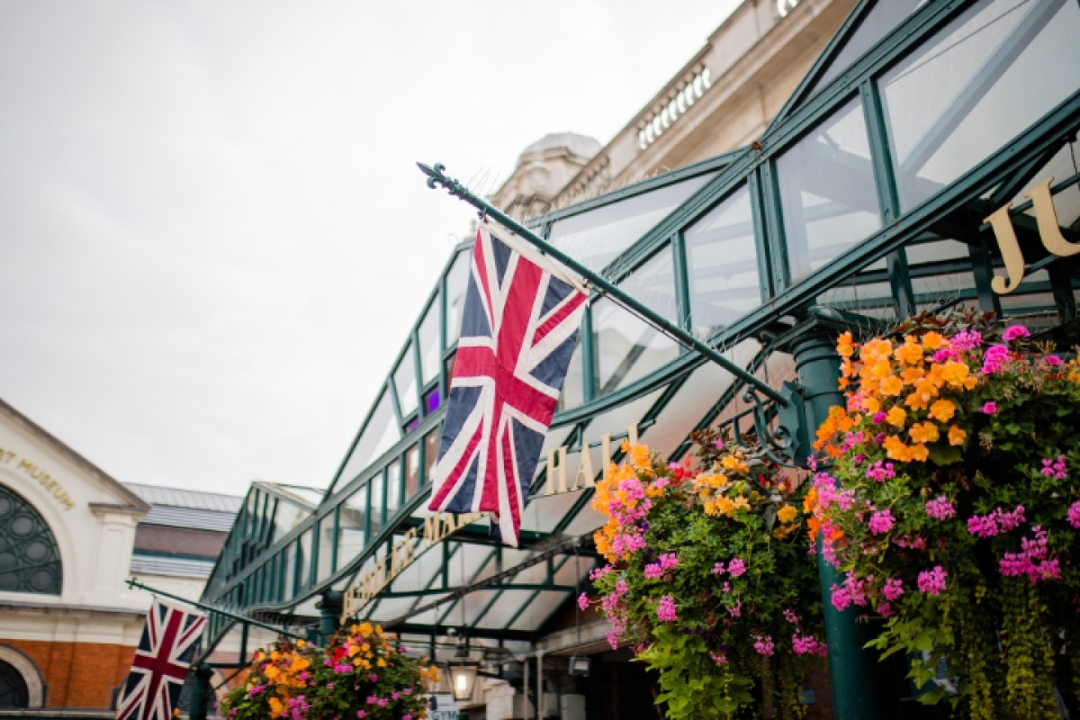 London: West End Self-Guided Walking Tour with an APP 2