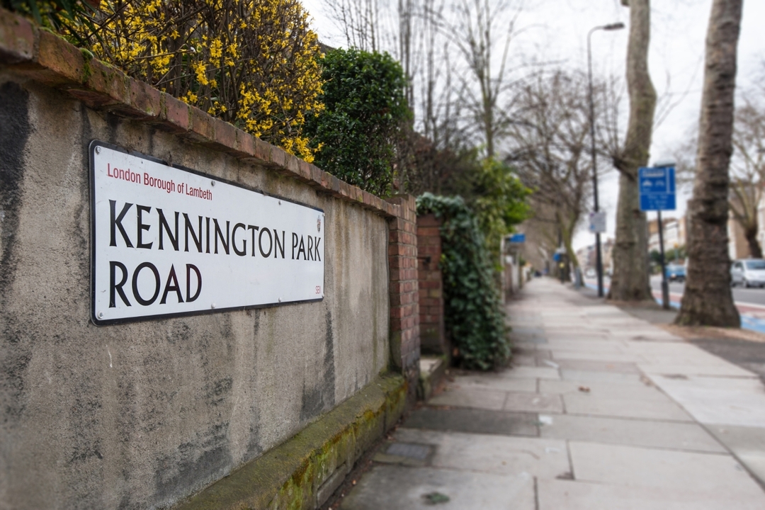 Notting Hill Self-Guided Walking Tour with an APP 6